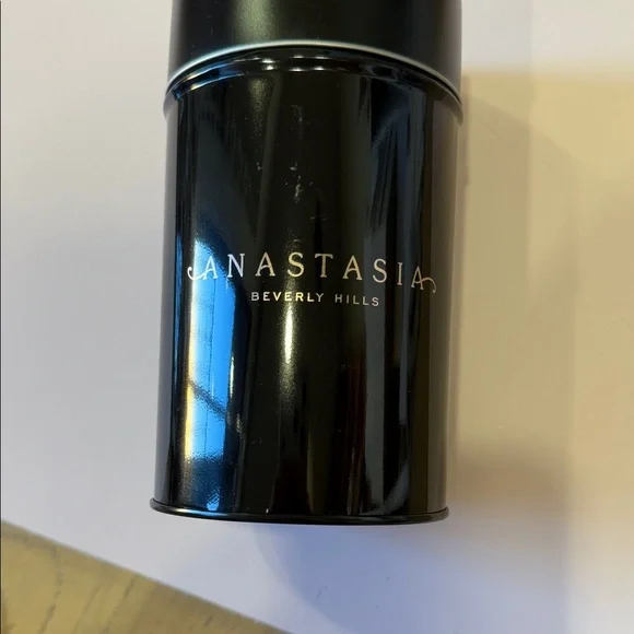 Anastasia Beverly Hills Glidr Eyeshadow Stick - Picture 3 of 3